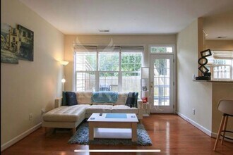 743 Swan Neck Ln in Raleigh, NC - Building Photo - Building Photo