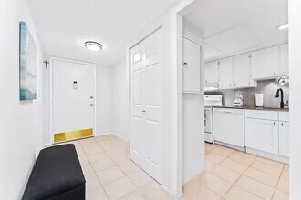 3700 S Osprey Ave in Sarasota, FL - Foto de edificio - Building Photo