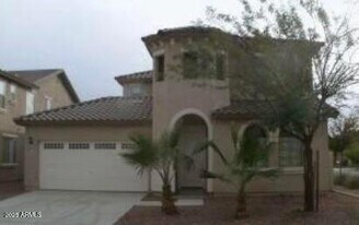 15463 W Poinsettia Dr in Surprise, AZ - Building Photo