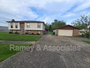 1700 Cimmaron Trail in Louisville, KY - Building Photo - Building Photo
