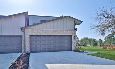 12911 Andromeda Ct in Willis, TX - Building Photo - Building Photo