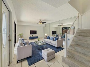 8103 SW 24th St in North Lauderdale, FL - Building Photo - Building Photo