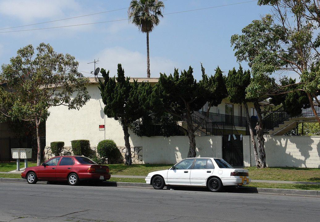 1224 Pacific Ave in Santa Ana, CA - Building Photo