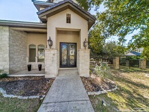 16 Liser Glen in San Antonio, TX - Building Photo - Building Photo