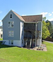 422 High St, Unit 2 in Lock Haven, PA - Building Photo