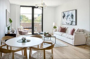264 Webster Ave in Brooklyn, NY - Building Photo