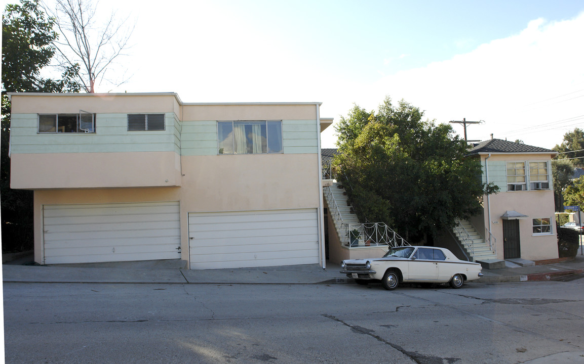 3114 Scotland St in Los Angeles, CA - Foto de edificio