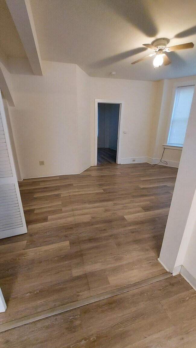 394 Center St in Phillipsburg, NJ - Building Photo - Building Photo