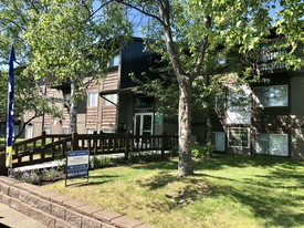 West Midtown Gardens Apartments