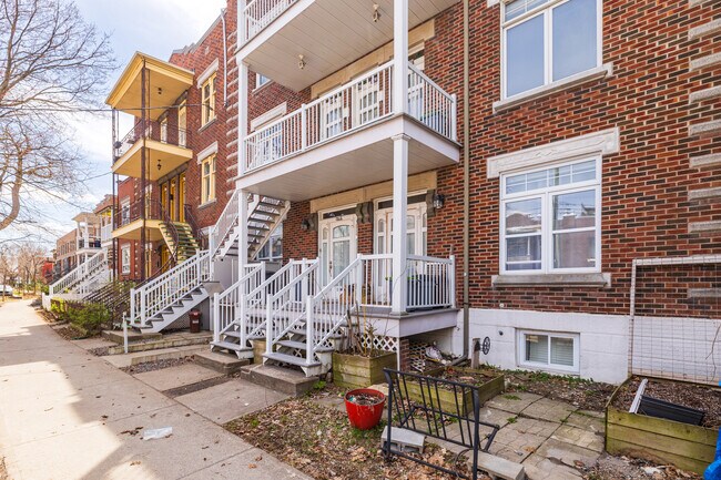 6786-6796 Fabre St in Montréal, QC - Building Photo - Building Photo