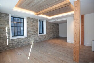 41 Richmondville Ave in Westport, CT - Building Photo - Building Photo