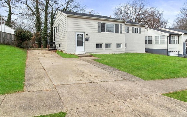 3538 Edwards St in Upper Marlboro, MD - Foto de edificio