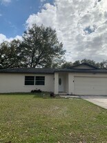 1255 E 10th St in St. Cloud, FL - Building Photo