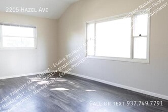 2205 Hazel Ave in Dayton, OH - Building Photo - Building Photo