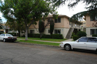 1126 E Doran St in Glendale, CA - Building Photo - Building Photo