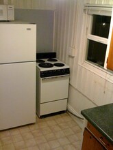 1434 Ferry St SE, Unit 7 in Salem, OR - Building Photo - Building Photo