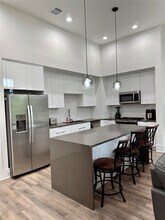 6642 Del Rio St in Houston, TX - Building Photo - Building Photo