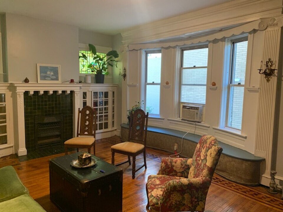 223 S Atlantic Ave in Pittsburgh, PA - Building Photo