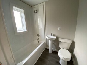 1630 17th Ave N in Nashville, TN - Building Photo - Building Photo