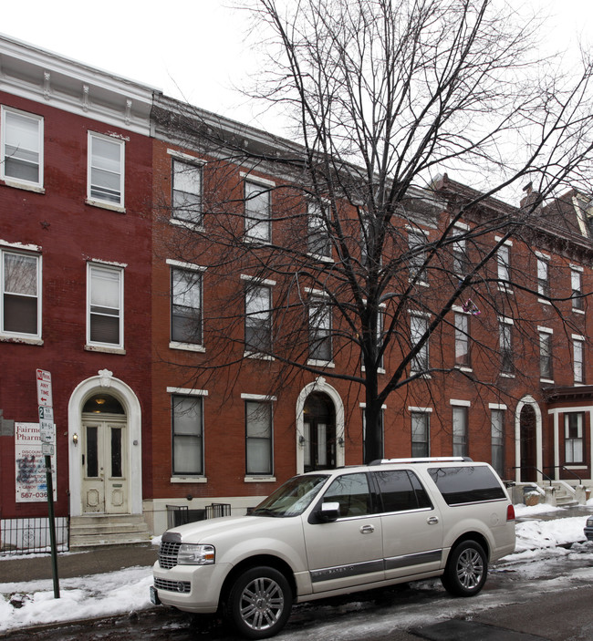 1902 Green St in Philadelphia, PA - Foto de edificio - Building Photo