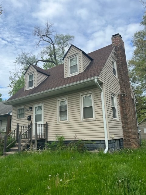 17914 Roy St in Lansing, IL - Building Photo