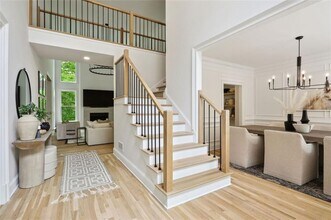 110 Valley Summit Ct in Roswell, GA - Building Photo - Building Photo
