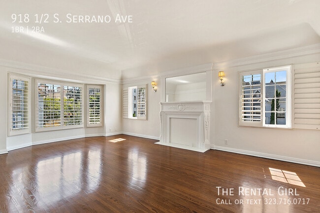 918 1/2 Serrano Ave in Los Angeles, CA - Building Photo - Building Photo