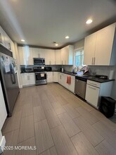 106 Poplar Ave in Deal, NJ - Building Photo - Building Photo