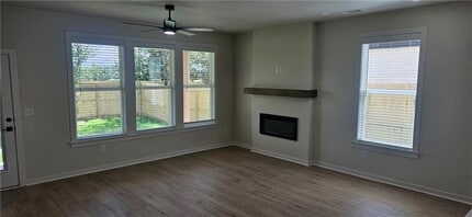 6005 SW Coywolf St in Bentonville, AR - Building Photo - Building Photo