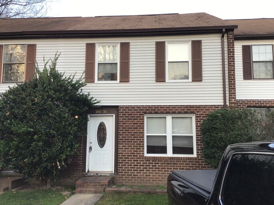 285 Merrimac Trl, Unit 35 in Williamsburg, VA - Building Photo