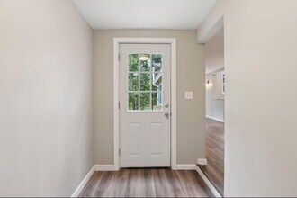 834 Sebago Rd in Sebago, ME - Building Photo - Building Photo