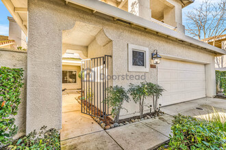 1715 Palatia Dr in Roseville, CA - Building Photo - Building Photo