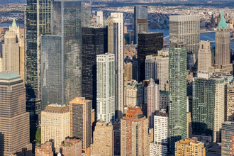 The Greenwich by Rafael Viñoly in New York, NY - Foto de edificio - Building Photo