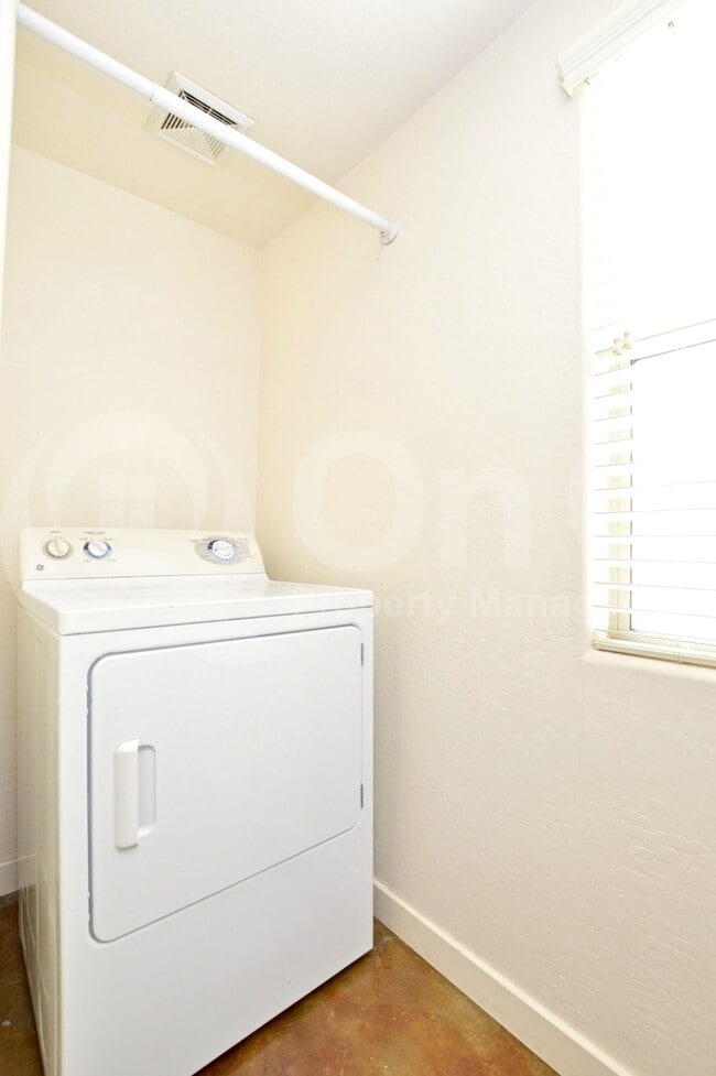 property at 4724 E Redfield Rd