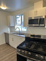 11813-11847 47 St NW in Edmonton, AB - Building Photo