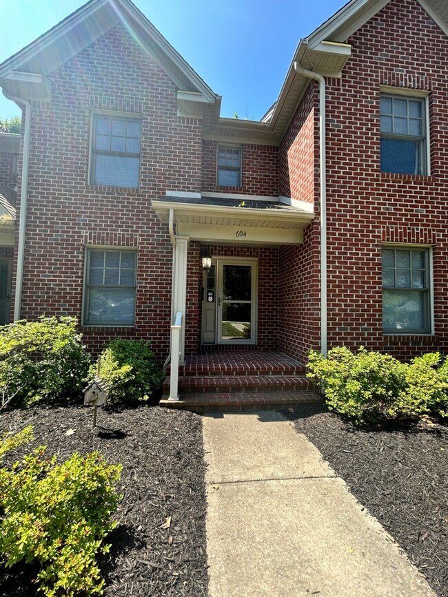 property at 604 Janette Ave SW