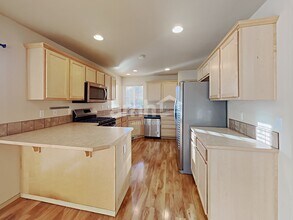 9609 200th St E in Graham, WA - Building Photo - Building Photo