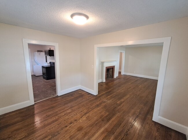 1209 S Greene St in Greenville, NC - Building Photo - Building Photo