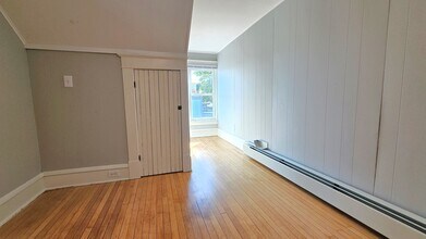 93 North St in Burlington, VT - Foto de edificio - Building Photo