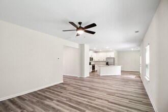 3220 Azteca Way in Dacula, GA - Foto de edificio - Building Photo
