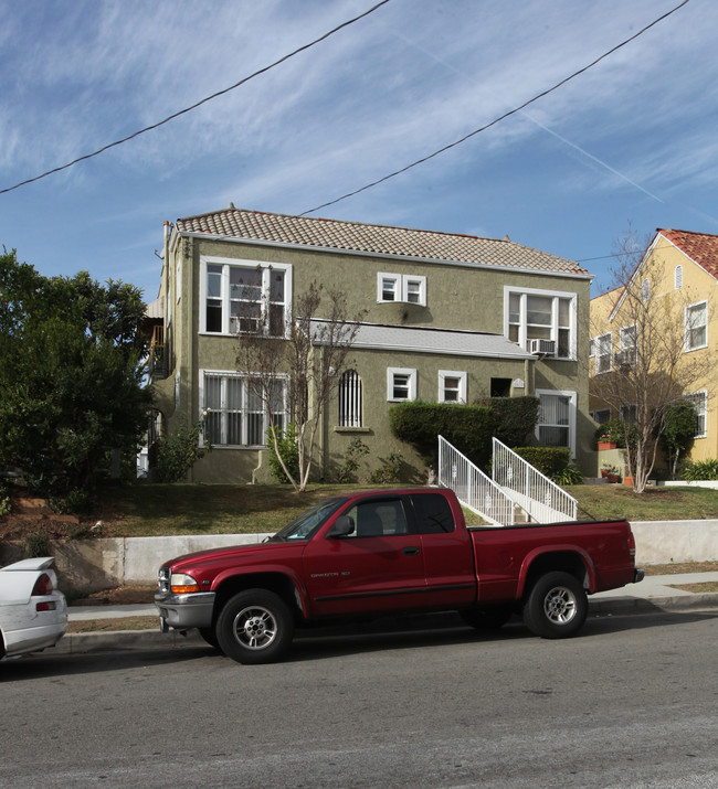 1635-37 Kenmore Ave in Los Angeles, CA - Building Photo - Building Photo