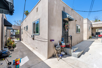 3064 Ganahl St in Los Angeles, CA - Building Photo - Building Photo