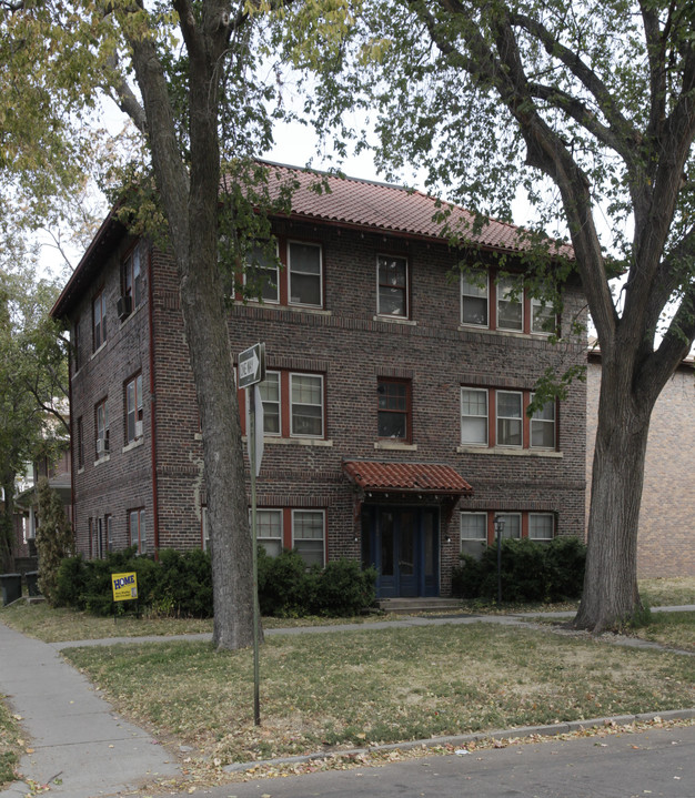 1600 C St in Lincoln, NE - Foto de edificio