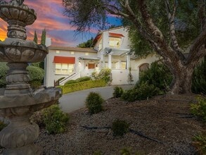 265 Clear Ridge Dr in Healdsburg, CA - Building Photo - Building Photo