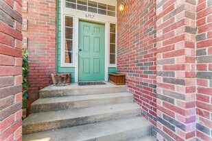 6717 Driffield Cir W in North Richland Hills, TX - Building Photo