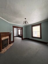 112 11th St SW in Massillon, OH - Building Photo - Building Photo