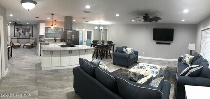 360 Desoto Pkwy in Satellite Beach, FL - Building Photo - Building Photo