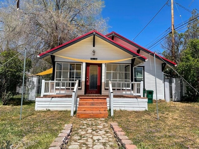property at 1963 Auburn St