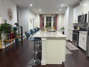 22102 Cabin Branch Ave in Clarksburg, MD - Building Photo - Building Photo