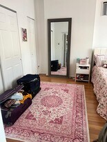 25 W 8th St in Bayonne, NJ - Building Photo